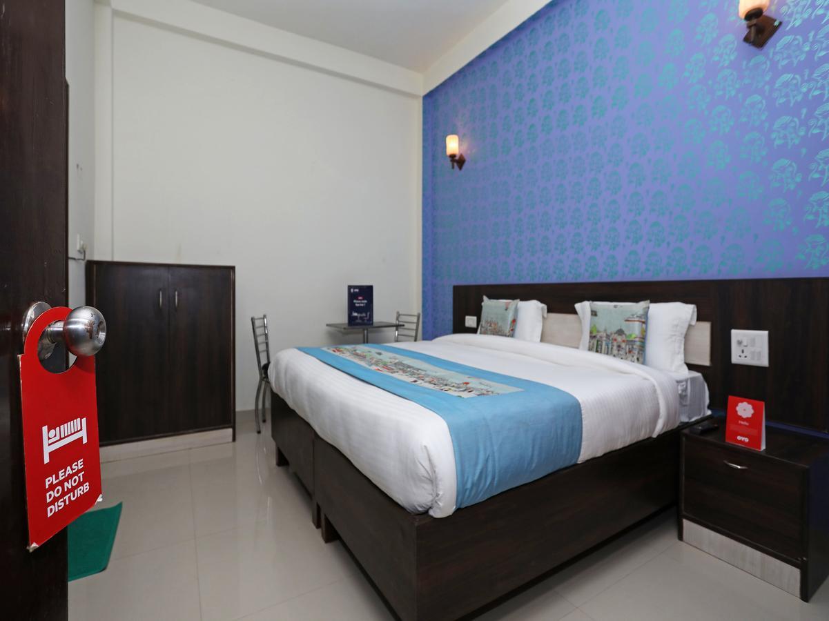 Oyo 11041 Hotel Taj Ansh 아그라 외부 사진