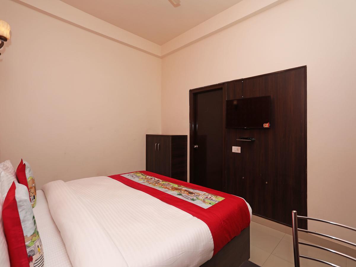 Oyo 11041 Hotel Taj Ansh 아그라 외부 사진